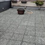 Terrasse vor der Reinigung